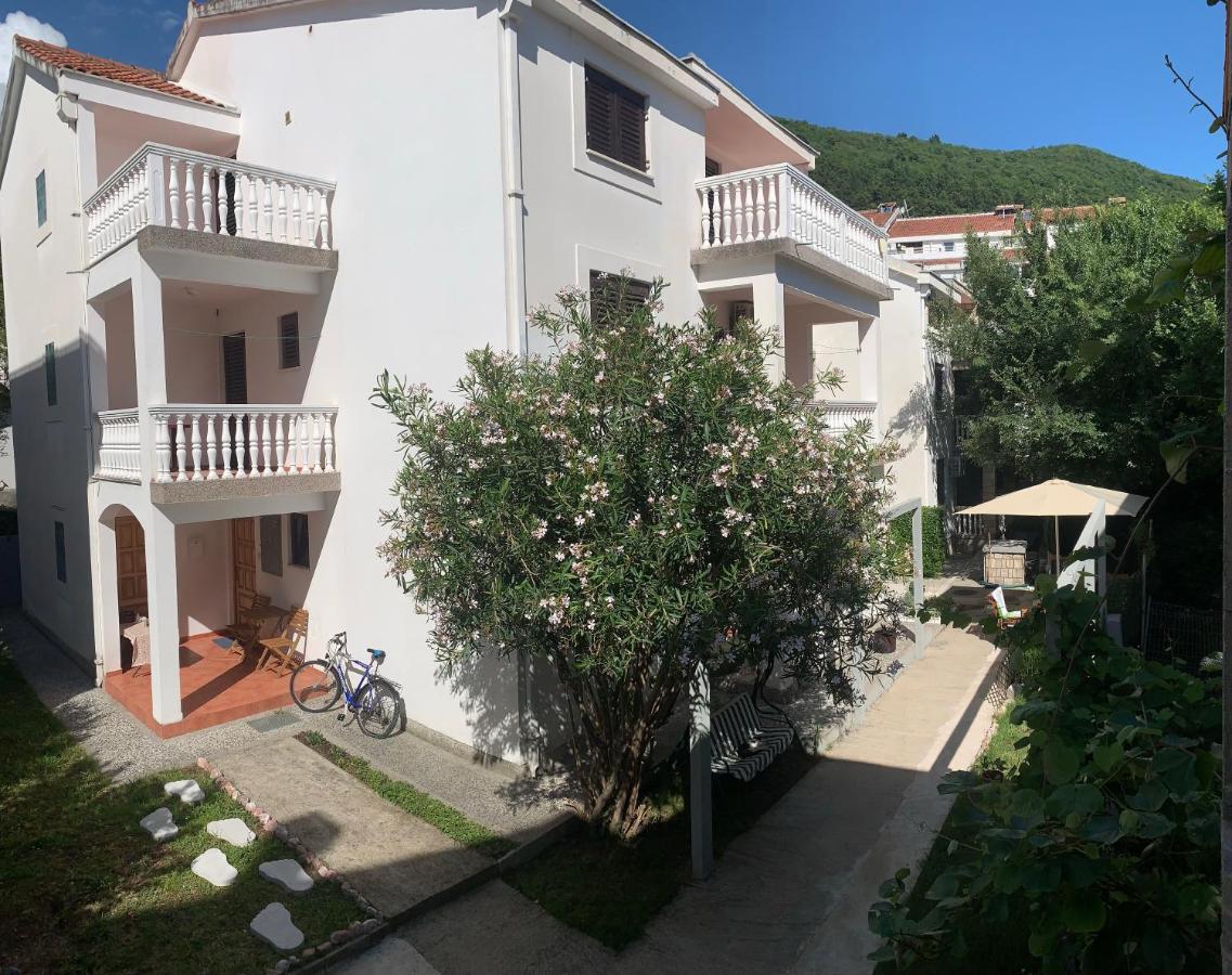 Appartamento Dionis Budua Esterno foto