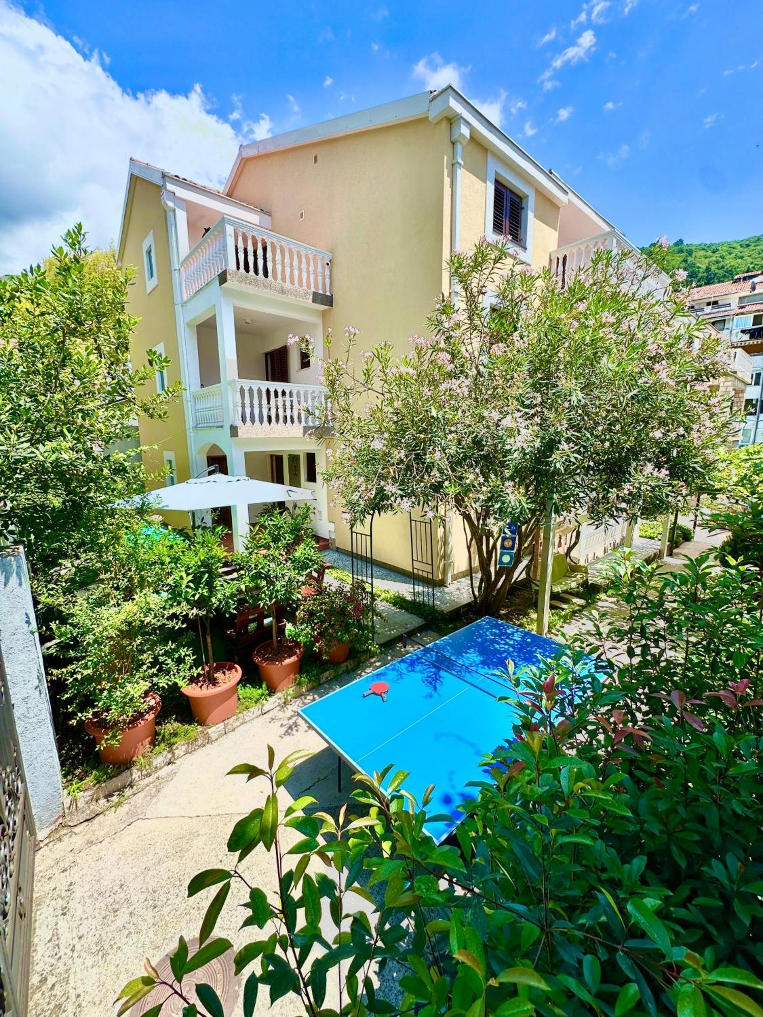 Appartamento Dionis Budua Esterno foto